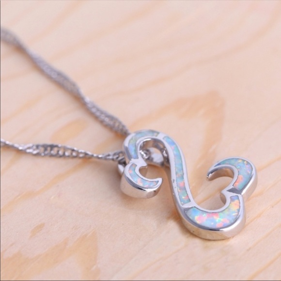 White Fire Opal Design Pendant Necklace - Picture 2 of 5